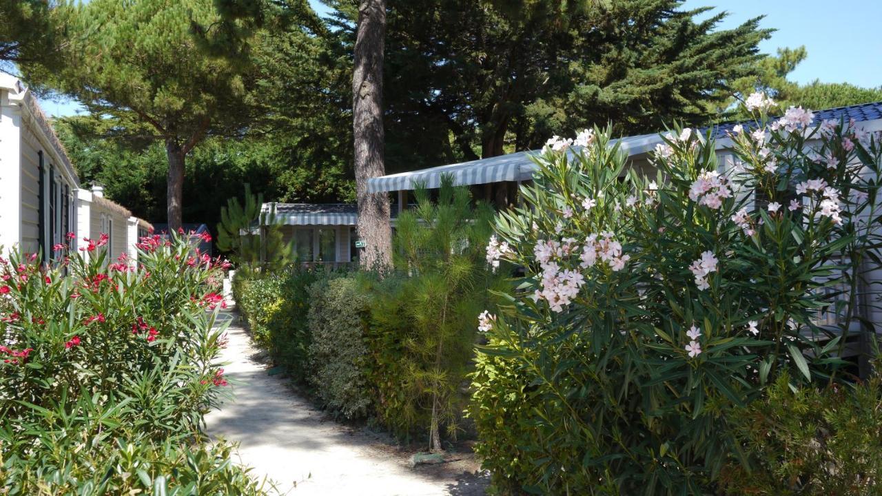 Camping Le Suroit Le Bois-Plage-en-Ré Eksteriør bilde