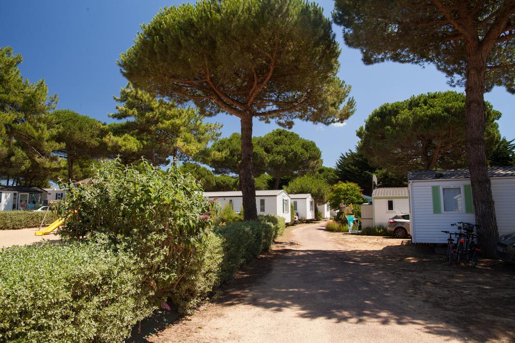 Camping Le Suroit Le Bois-Plage-en-Ré Eksteriør bilde