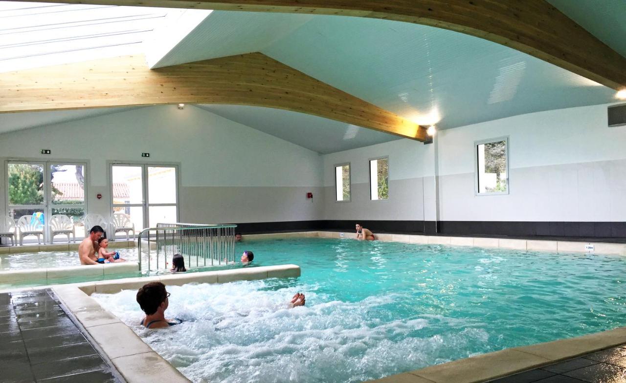 Camping Le Suroit Le Bois-Plage-en-Ré Eksteriør bilde